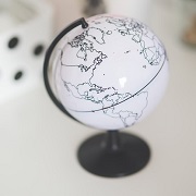 globe-791596_640.jpg