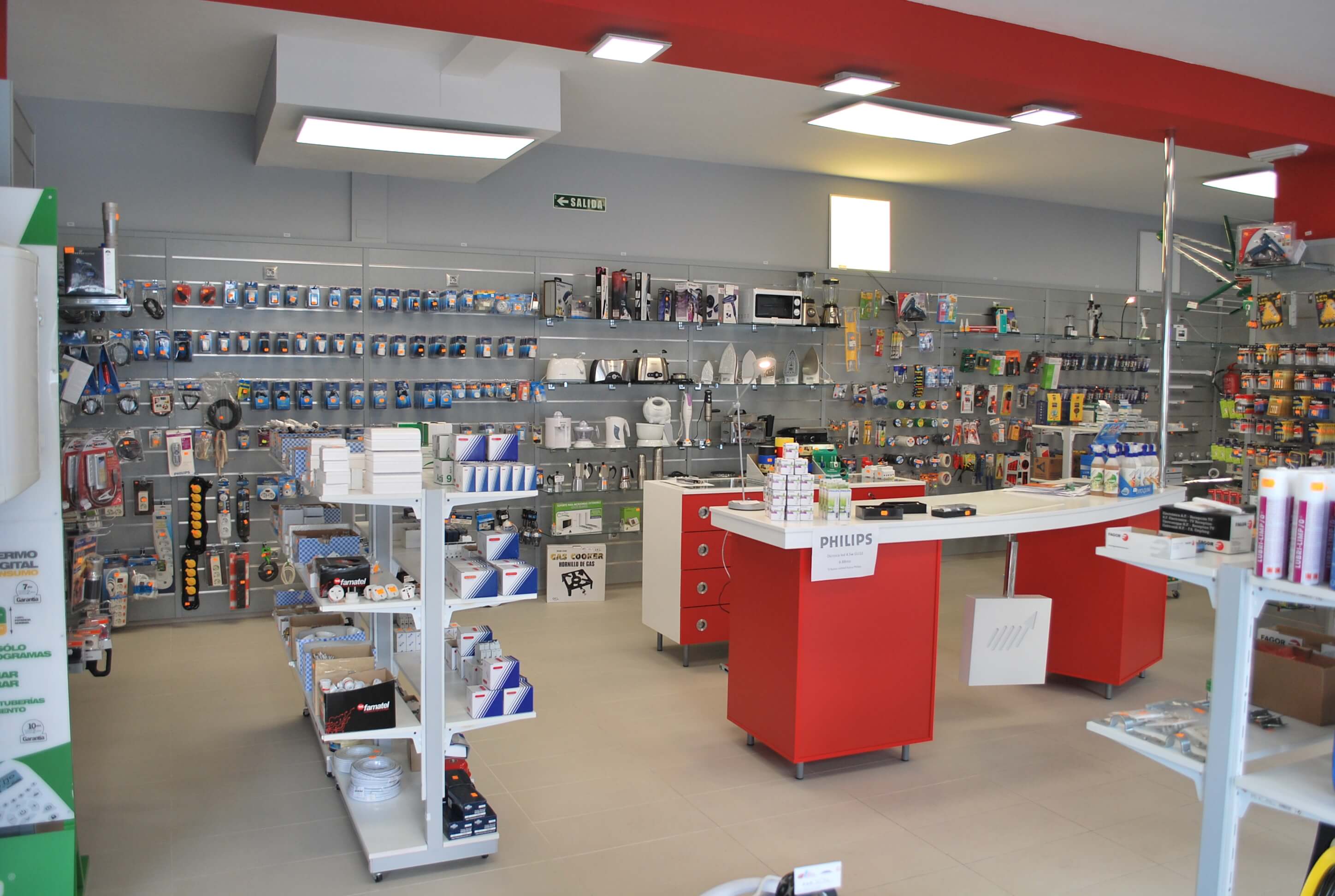Interior tienda Coelca - Santa Úrsula